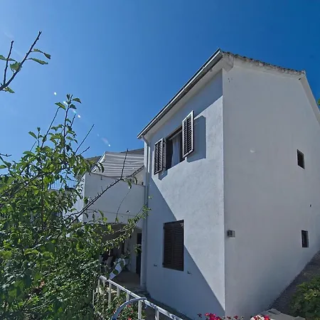 Two Bedroom Stura