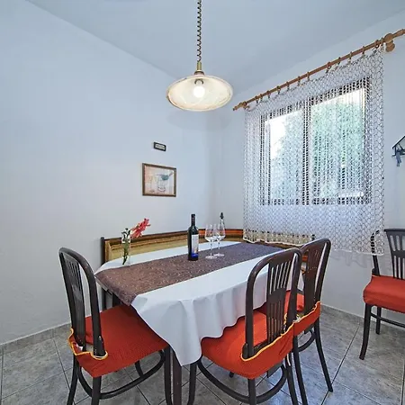Two Bedroom Stura