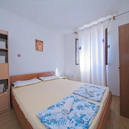 شقة Two Bedroom Stura